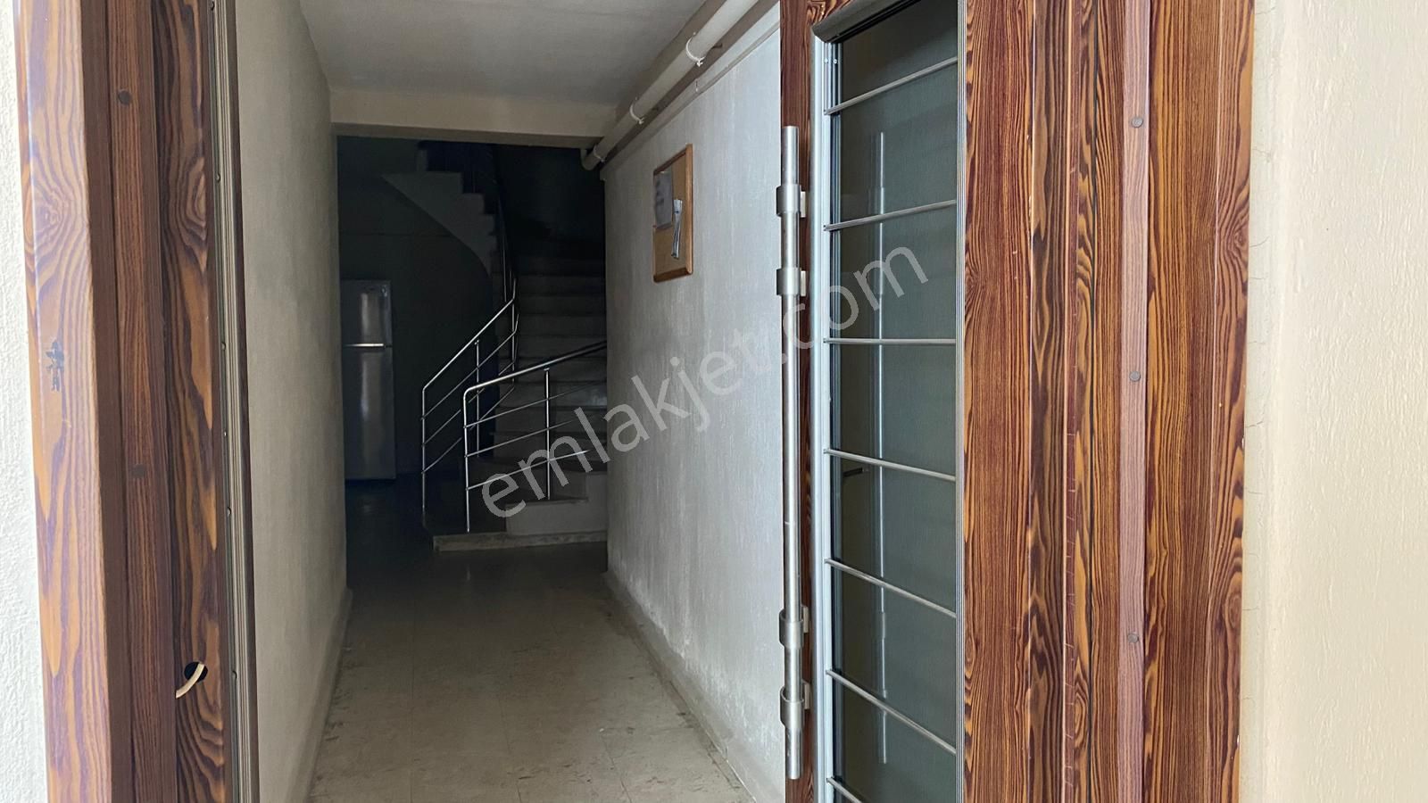 Buket Emlaktan Kiralık 2+1 Daire Doğal Gazlı Ebeveyn Banyolu - Görsel 27