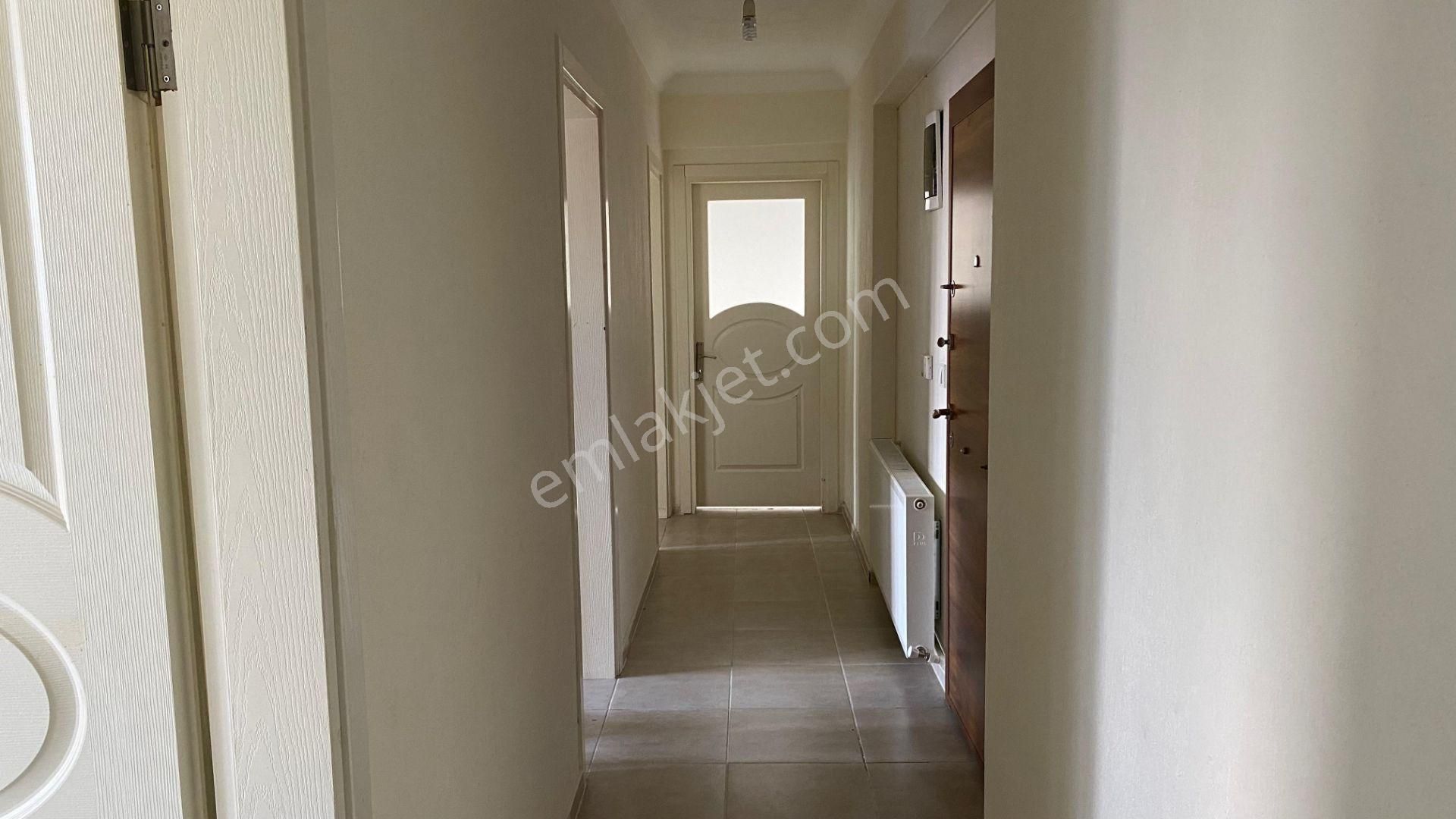 Buket Emlaktan Kiralık 2+1 Daire Doğal Gazlı Ebeveyn Banyolu - Görsel 25