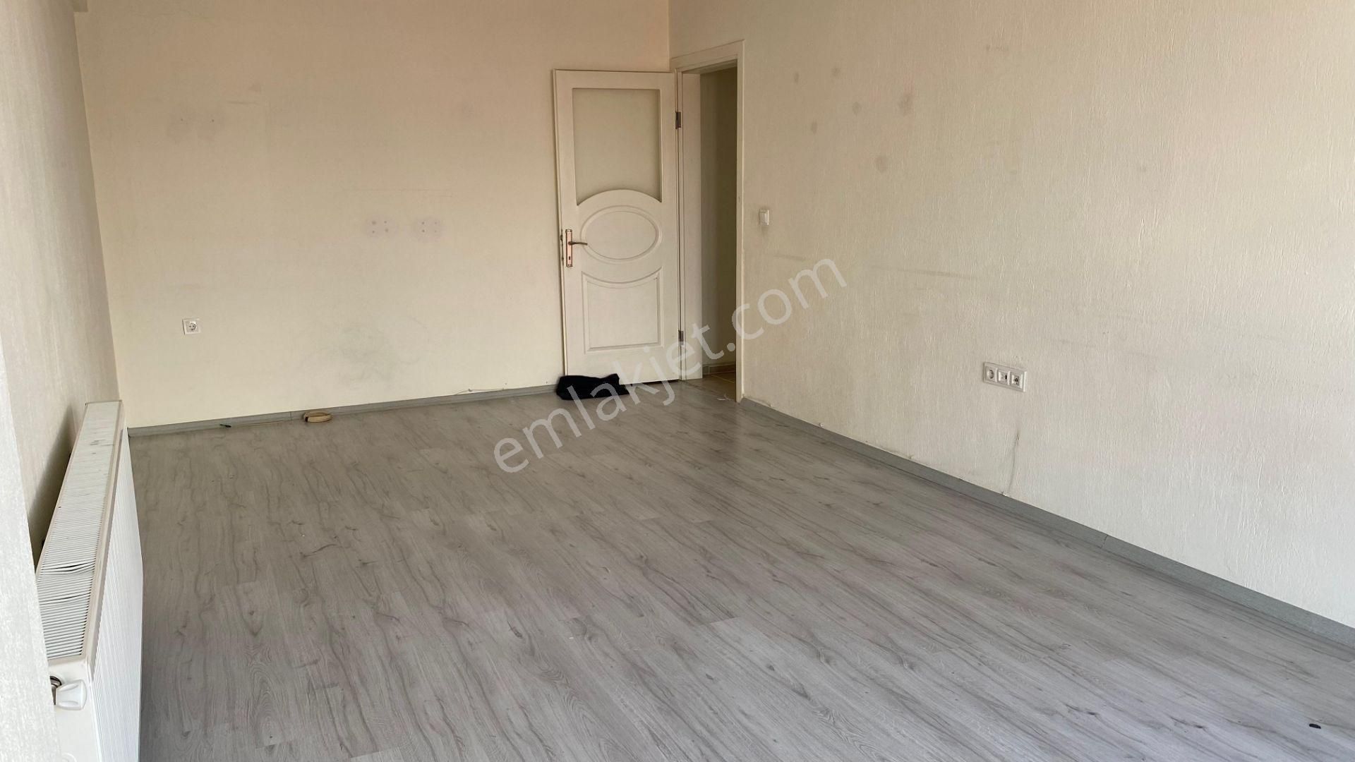 Buket Emlaktan Kiralık 2+1 Daire Doğal Gazlı Ebeveyn Banyolu - Görsel 22