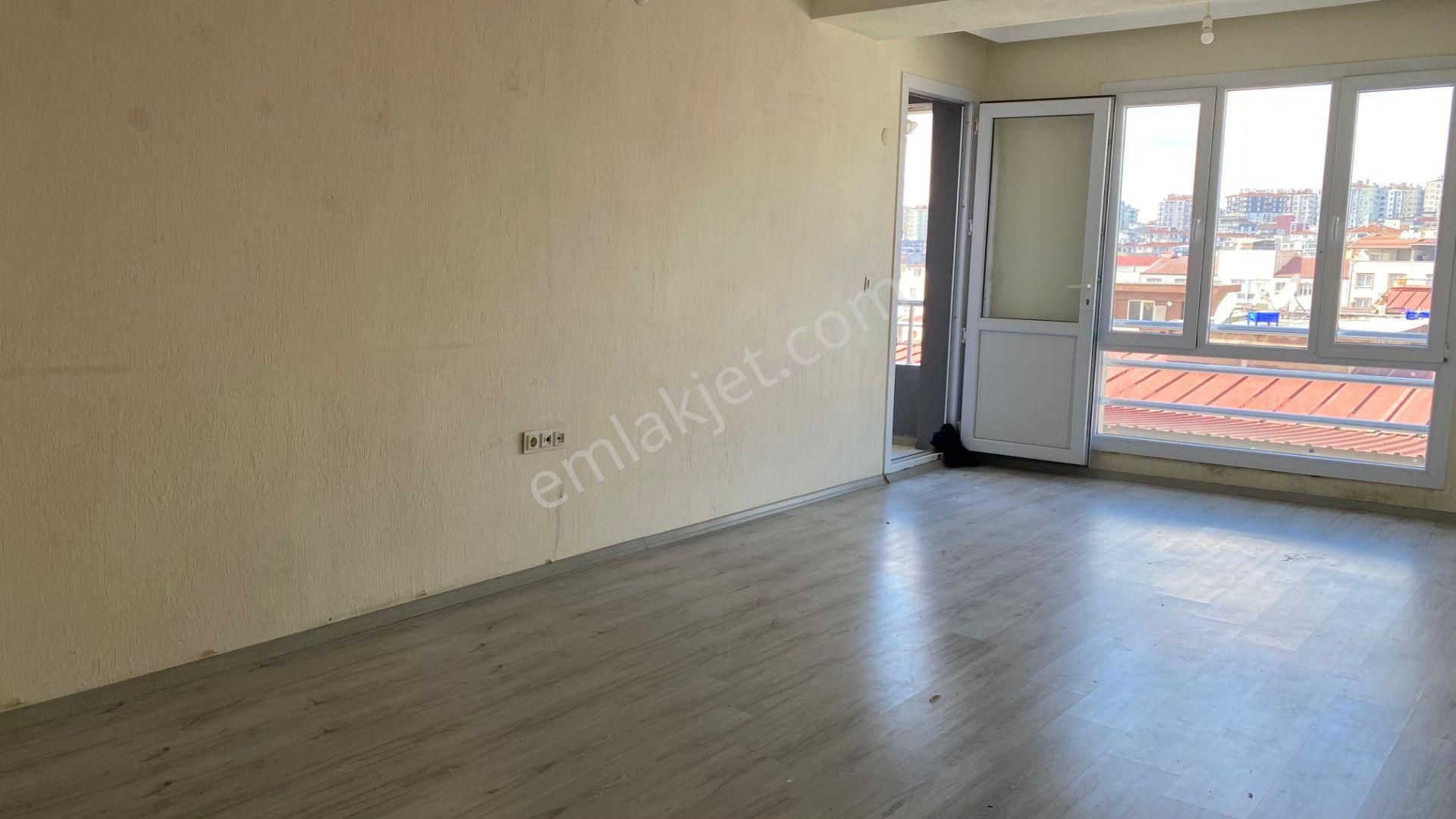 Buket Emlaktan Kiralık 2+1 Daire Doğal Gazlı Ebeveyn Banyolu - Görsel 23