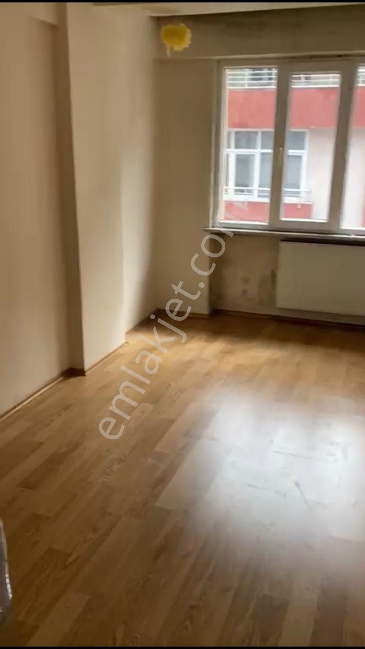 Ufuk Caddesi 4+2 Girisler Ayri Dublex , 2 Ayri Daire - Görsel 4