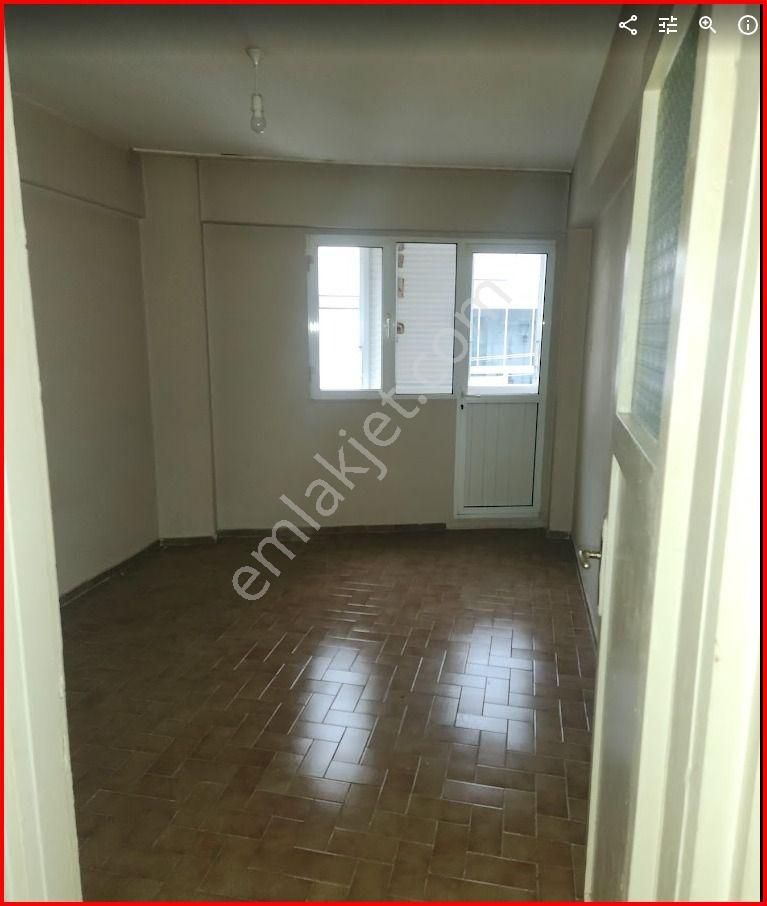 Belediyeye Çok Yakın Ata Caddesi Arkası Sahibinden 2+1 - Görsel 12