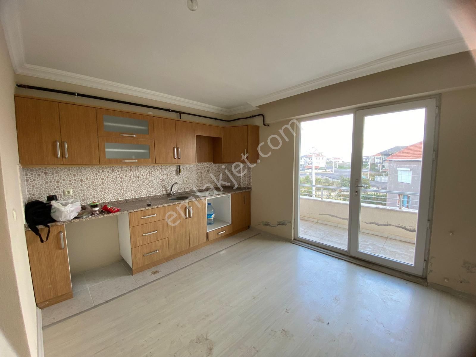 Karasu Çiğdem Emlaktan...^^sıfır^^ Kiralık 2+1 Daire...3.kat - Görsel 16
