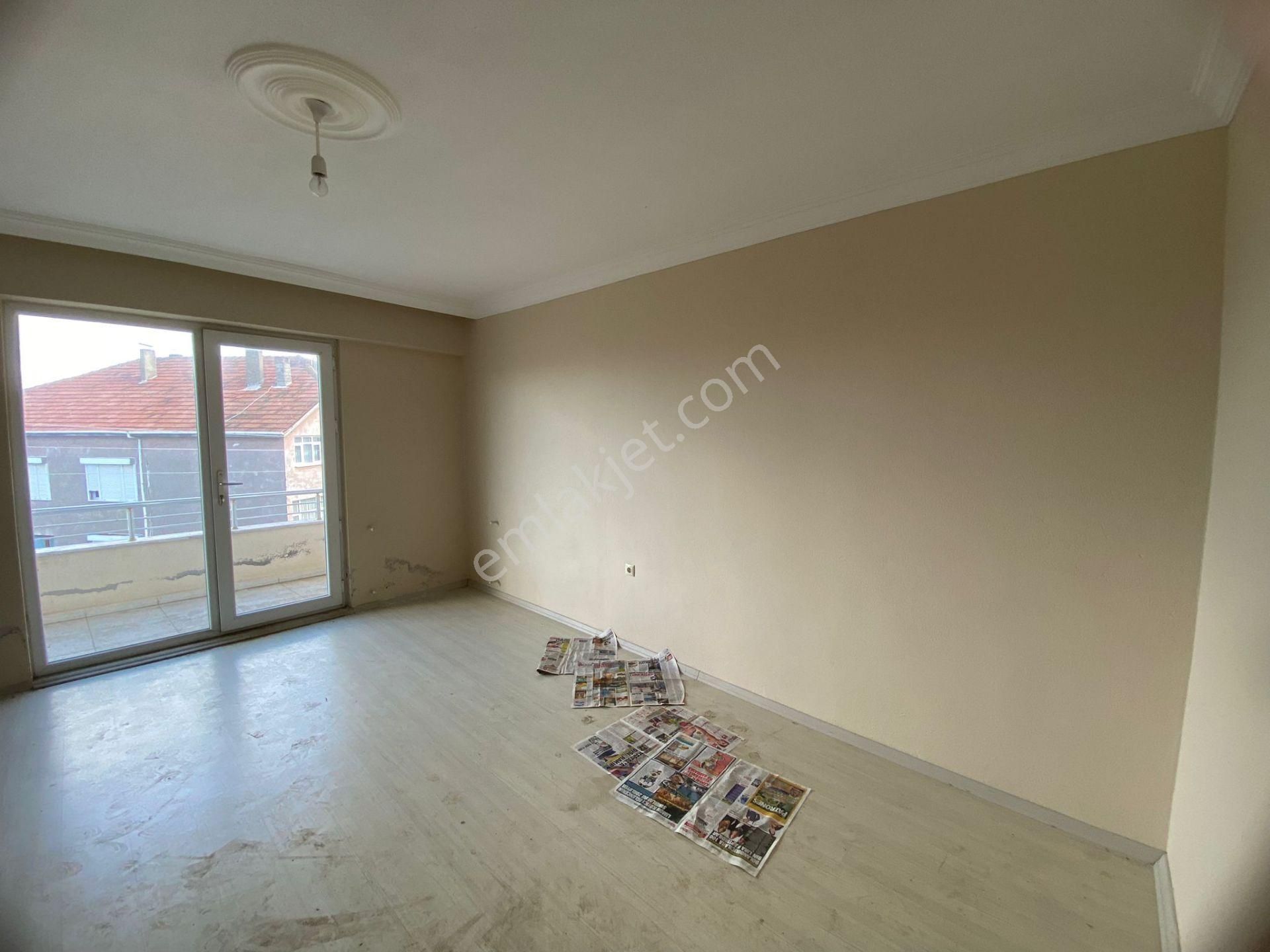 Karasu Çiğdem Emlaktan...^^sıfır^^ Kiralık 2+1 Daire...3.kat - Görsel 18