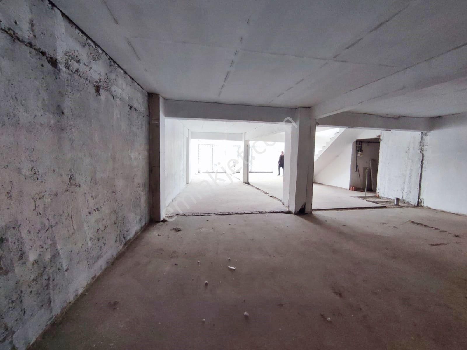 Nilüfer Beşevler Yıldırım Caddesi Satılık Dükkan - 390m² - Görsel 14