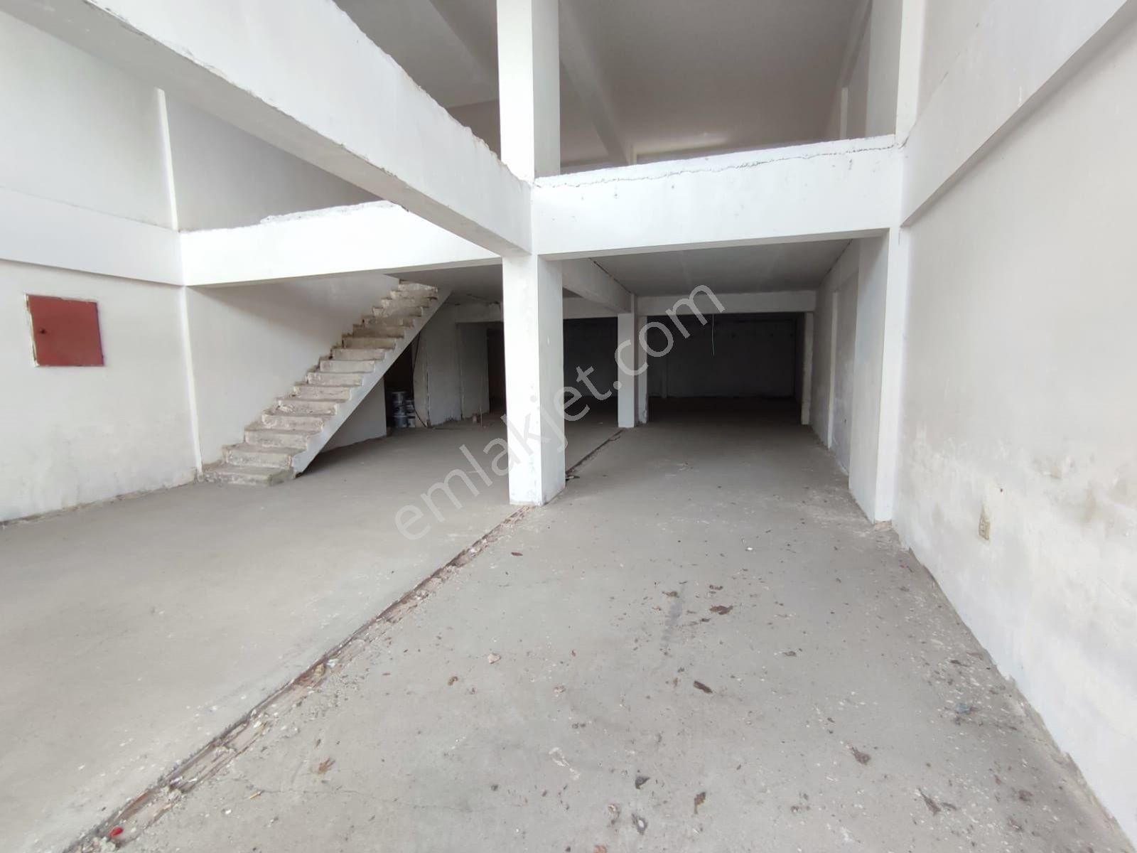 Nilüfer Beşevler Yıldırım Caddesi Satılık Dükkan - 390m² - Görsel 28