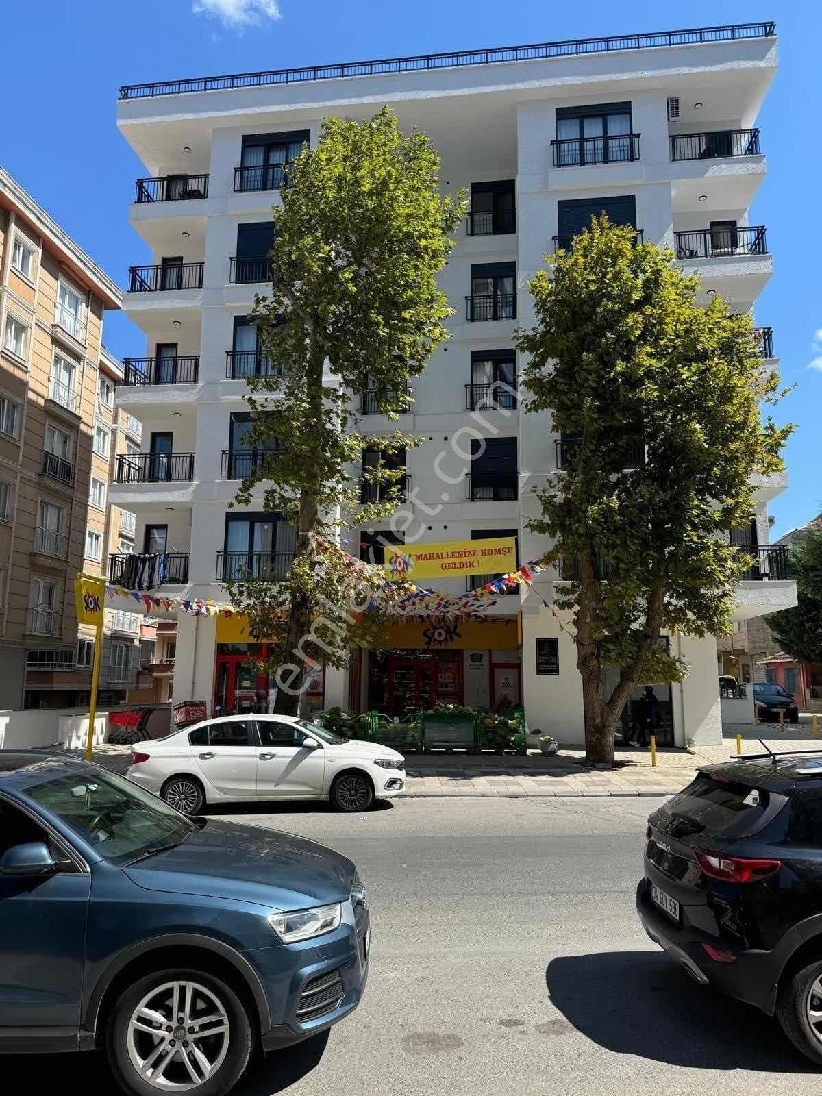Ümraniye Elmalıkent Mh.3+1 Ebeveyn Banyolu Otoparklı Satılık - Görsel 29