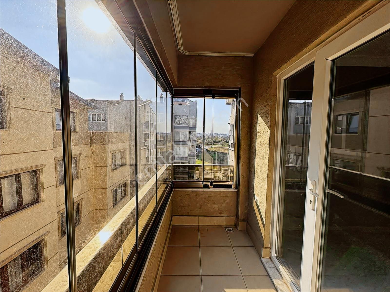 Remax Advantage'den 23 Nisanda Satılık Arakat 2+1 Boş Daire - Görsel 8