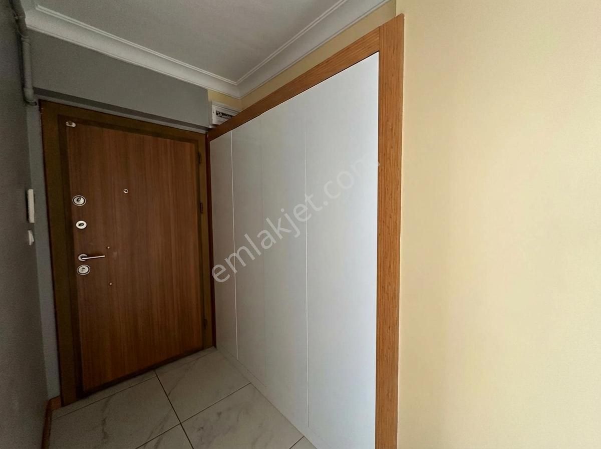 Remax Advantage'den 23 Nisanda Satılık Arakat 2+1 Boş Daire - Görsel 2