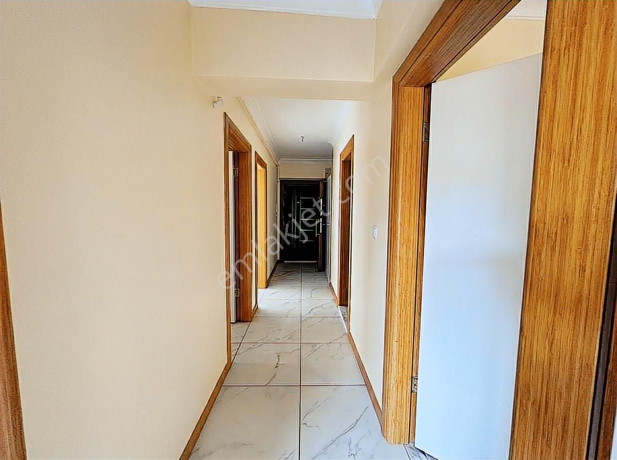 Remax Advantage'den 23 Nisanda Satılık Arakat 2+1 Boş Daire - Görsel 4