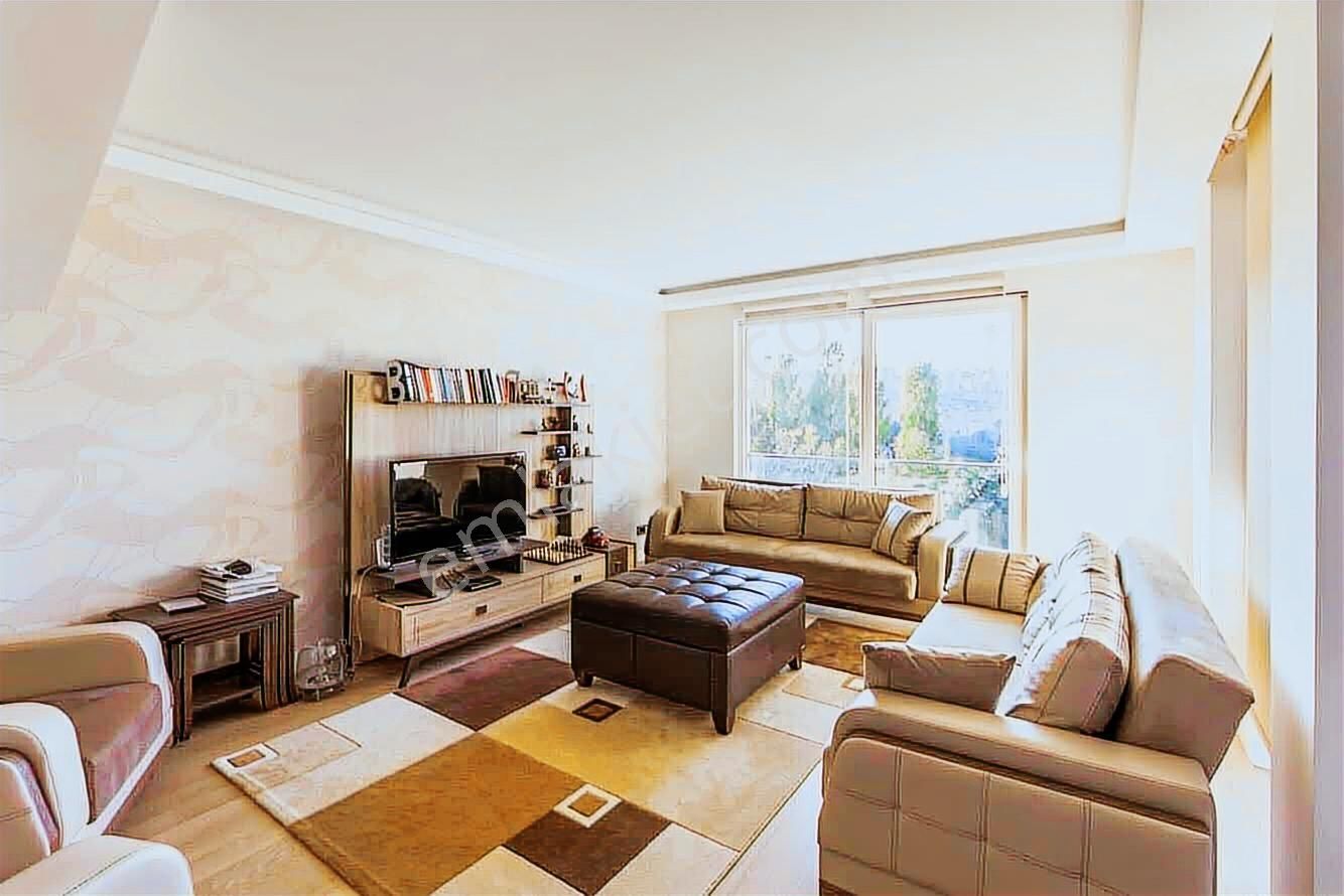 Sarıyer Doğuş Konaklarında Kiracılı 220m2 3+1 Çatı Dubleks - Görsel 10