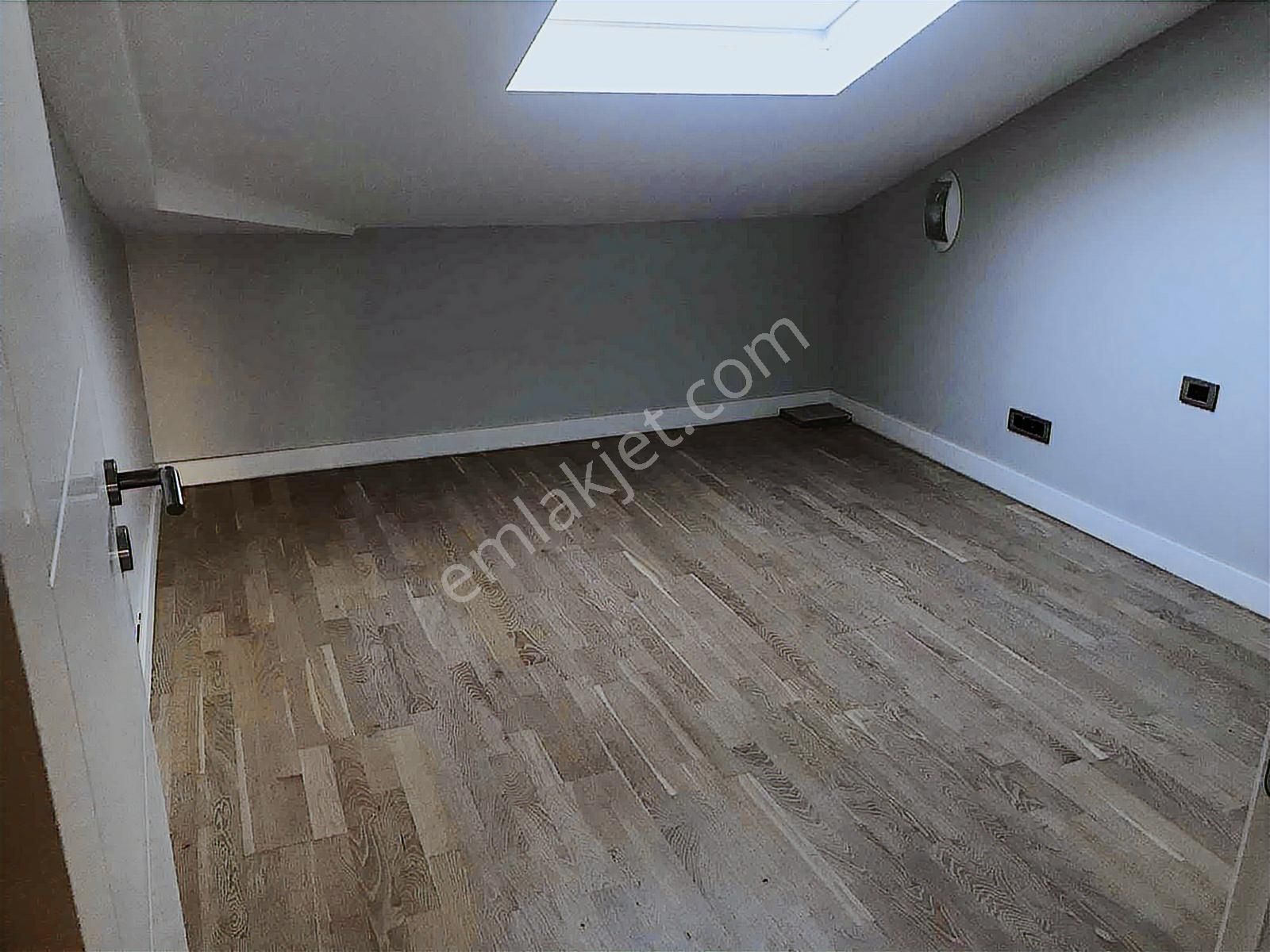 Sarıyer Doğuş Konaklarında Kiracılı 220m2 3+1 Çatı Dubleks - Görsel 4