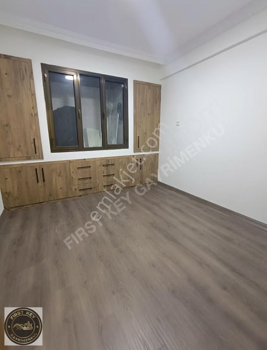 Yeşilova Mahallesinde, Full Tadilatlı Kiralık 3+1 Daire - Görsel 21