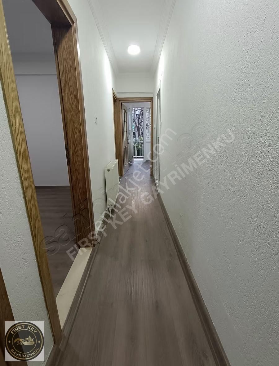 Yeşilova Mahallesinde, Full Tadilatlı Kiralık 3+1 Daire - Görsel 2