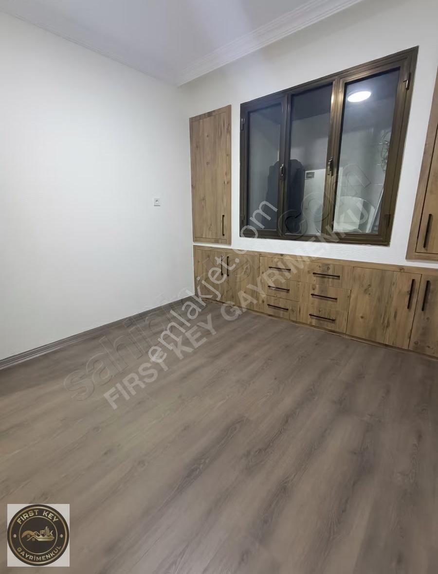 Yeşilova Mahallesinde, Full Tadilatlı Kiralık 3+1 Daire - Görsel 8