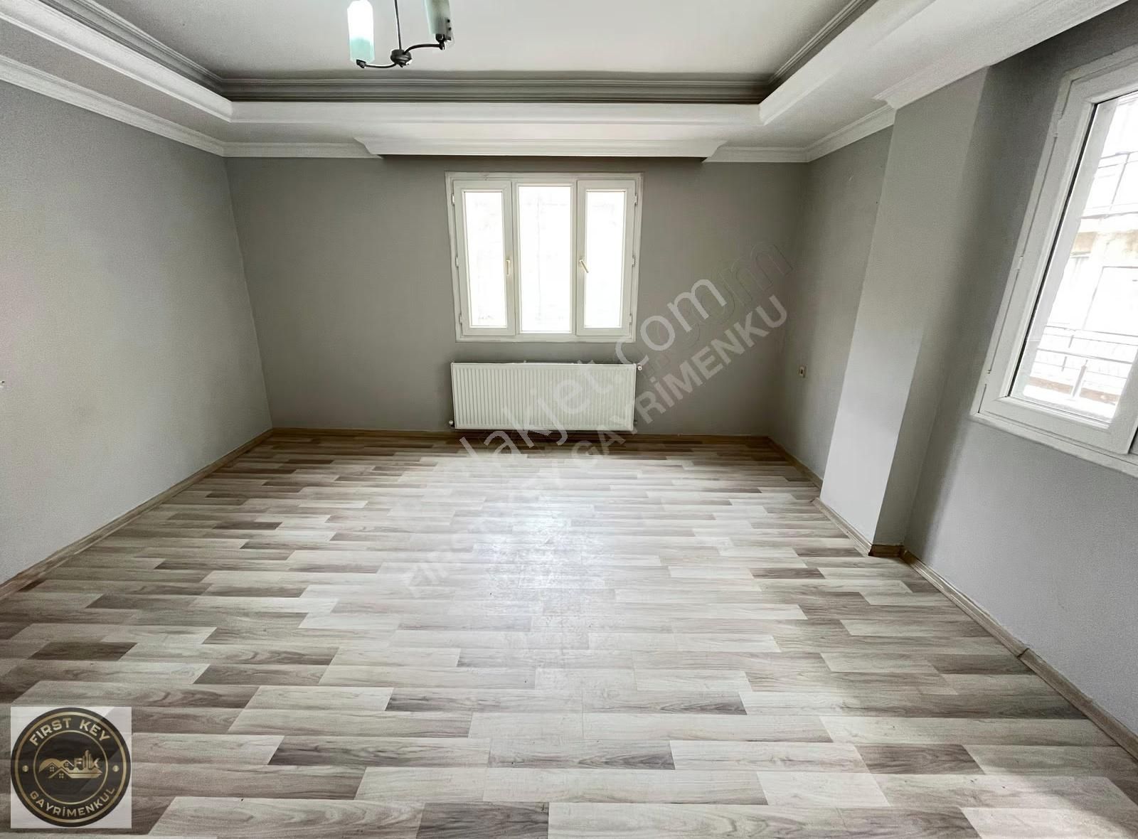 Yeşilova'da, Asansörlü, Köşe, Ara Kat, Geniş, Ferah 2+1 - Görsel 13