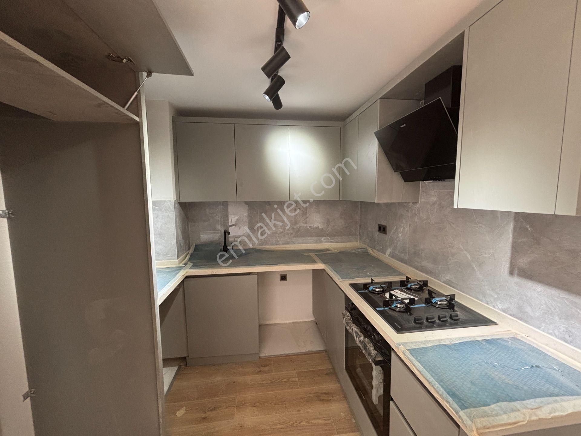 Güvenlikte Sıfır Kapalı Otoparklı Doğalgazlı Şık 2+1 - Görsel 3