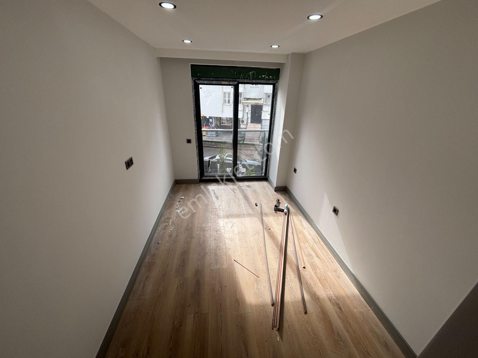 Güvenlikte Sıfır Kapalı Otoparklı Doğalgazlı Şık 2+1 - Görsel 16