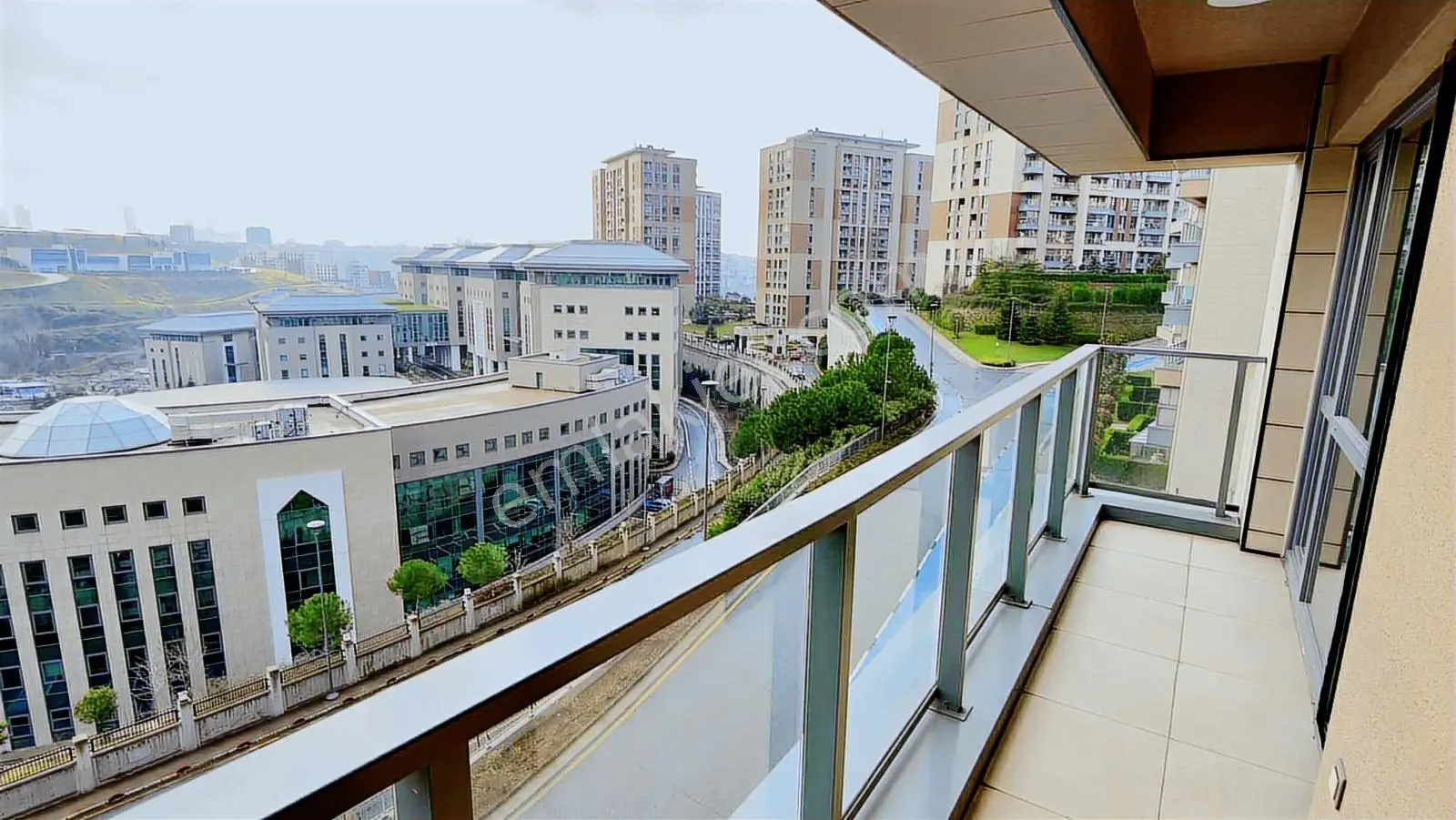 5.levent Torunlarda 186m2 3+1 Şehir Manzaralı Kupon Köşe Daire - Görsel 3