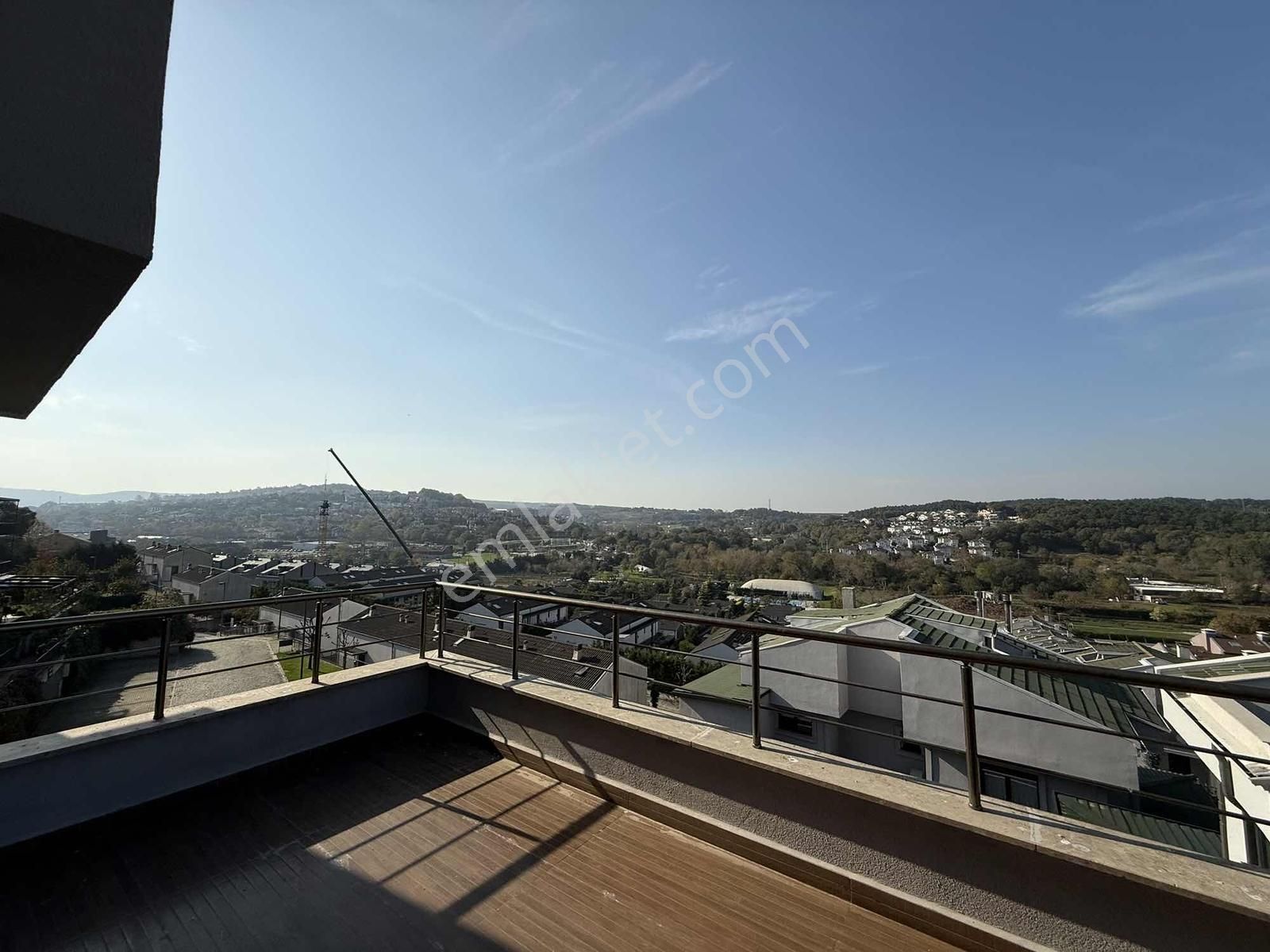 Uskumruköy'de Site İçerisinde 4+2 Villa - Görsel 7