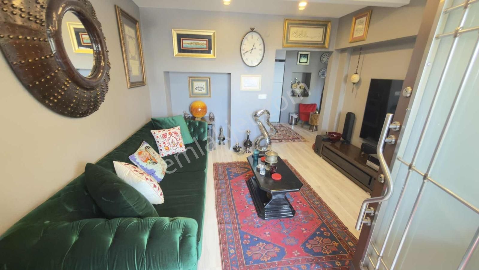 Büyükdere Sırtta Muhteşem Boğaz Manzaralı Dekorasyonlu Villa - Görsel 13