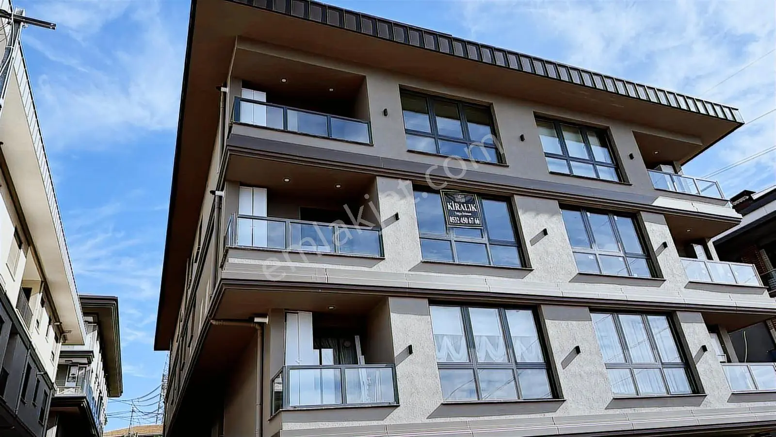 Sarıyer Maden'de Ultralüx Dekorasyonlu 80m2 2+1 Sıfır Daire - Görsel 3