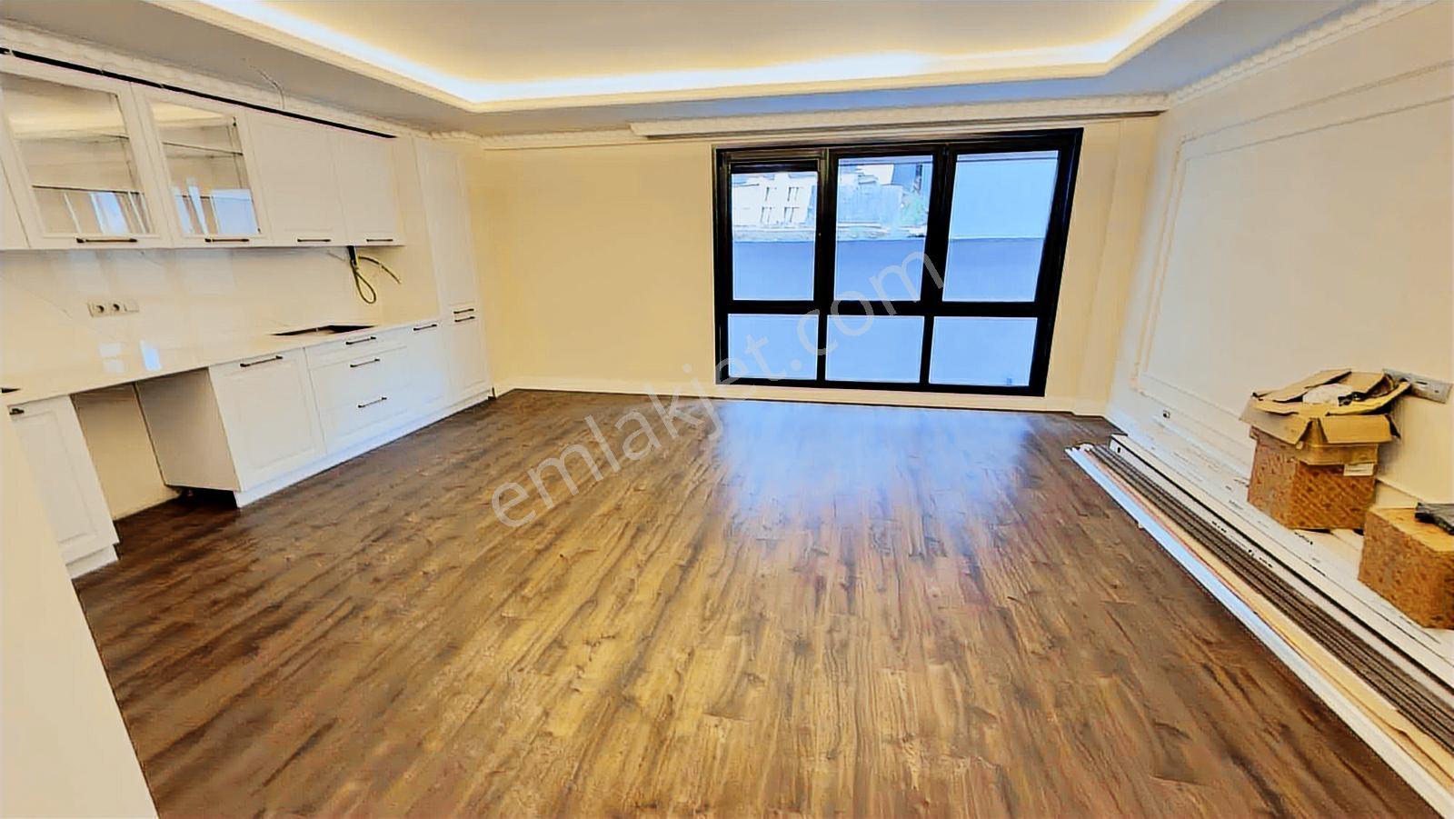 Sarıyer Maden'de Ultralüx Dekorasyonlu 80m2 2+1 Sıfır Daire - Görsel 12