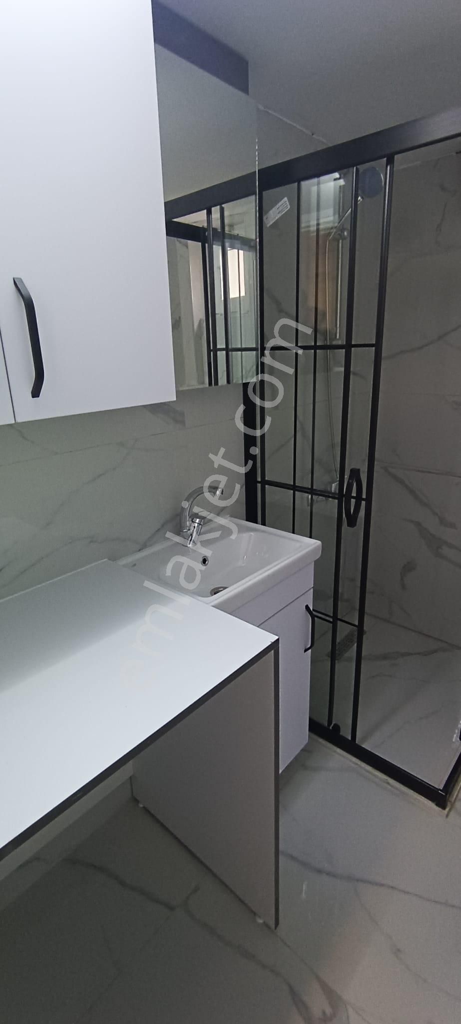 Ender Uysal Gayrimenkulden Yunusemre Mahallesin De 2+1 Kiralık Lüx Eşyalı Bahçe Katı Apart. - Görsel 17