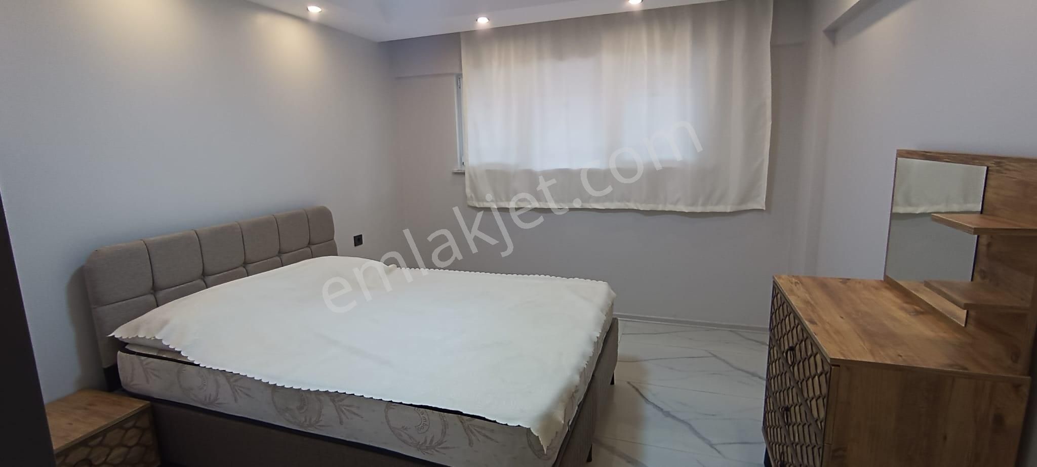 Ender Uysal Gayrimenkulden Yunusemre Mahallesin De 2+1 Kiralık Lüx Eşyalı Bahçe Katı Apart. - Görsel 8
