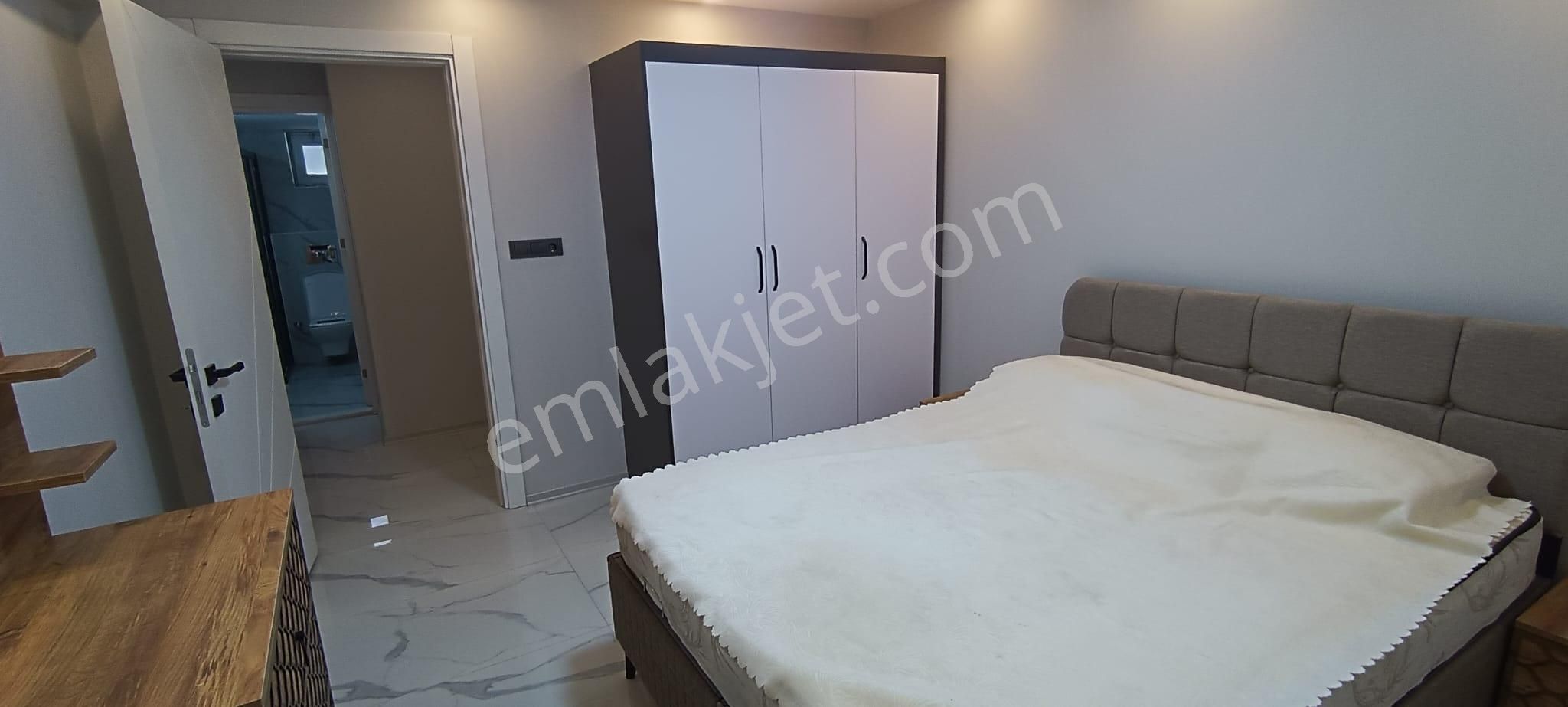 Ender Uysal Gayrimenkulden Yunusemre Mahallesin De 2+1 Kiralık Lüx Eşyalı Bahçe Katı Apart. - Görsel 9