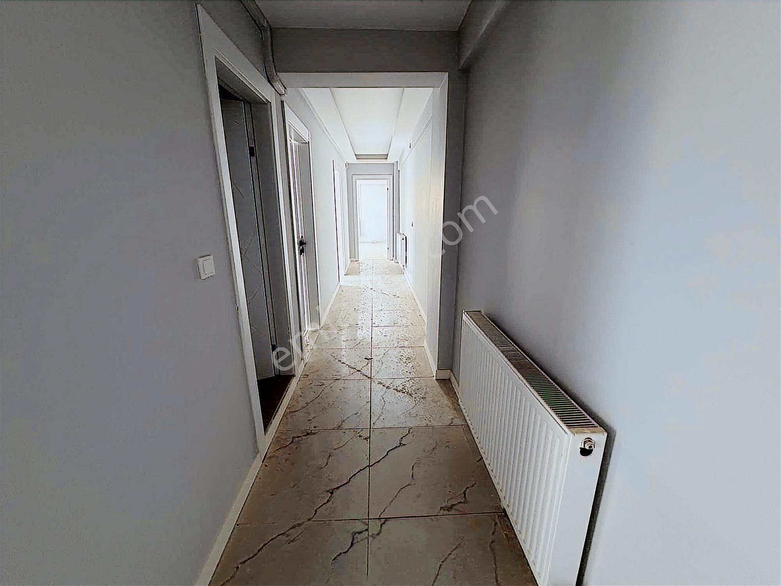 Karakaş'tan Umut Parkı Yakını 2+1 - Görsel 6