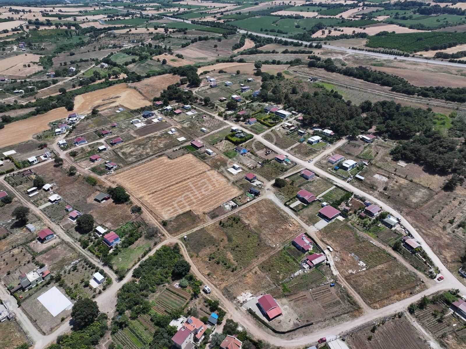 Yapıldak Saltık Mahallesi Boğaz Manzaralı Hisseli Tapu - Görsel 12