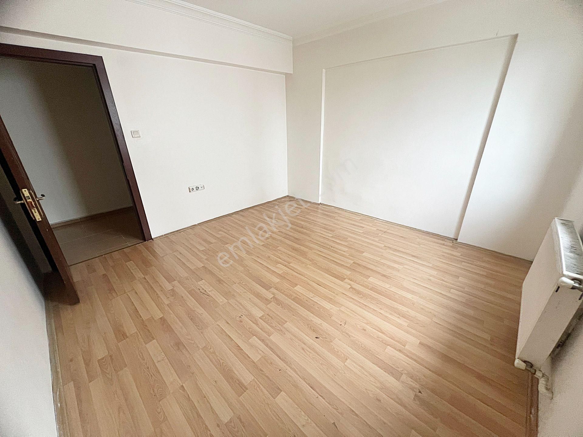 Çiğdemtepe Selim Cadde Üzerinde 3. Kat Muhteşem Lokasyon Kök Tapu İskanlı 3+1 - Görsel 24