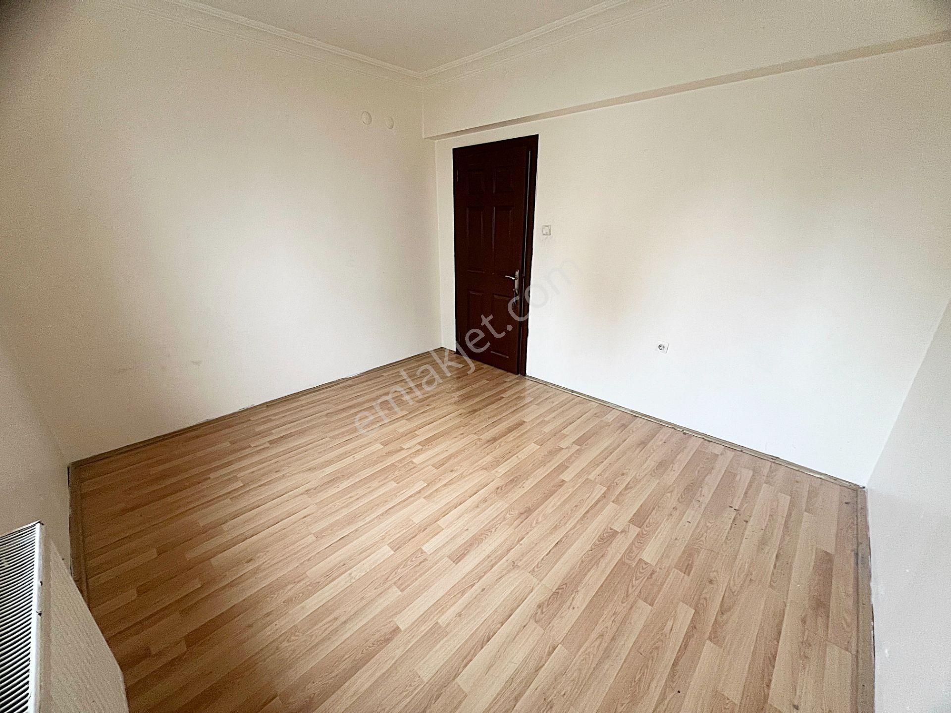 Çiğdemtepe Selim Cadde Üzerinde 3. Kat Muhteşem Lokasyon Kök Tapu İskanlı 3+1 - Görsel 19