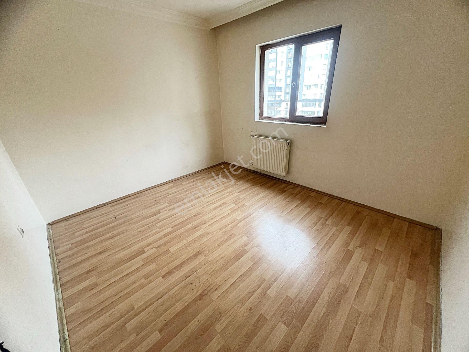 Çiğdemtepe Selim Cadde Üzerinde 3. Kat Muhteşem Lokasyon Kök Tapu İskanlı 3+1 - Görsel 17