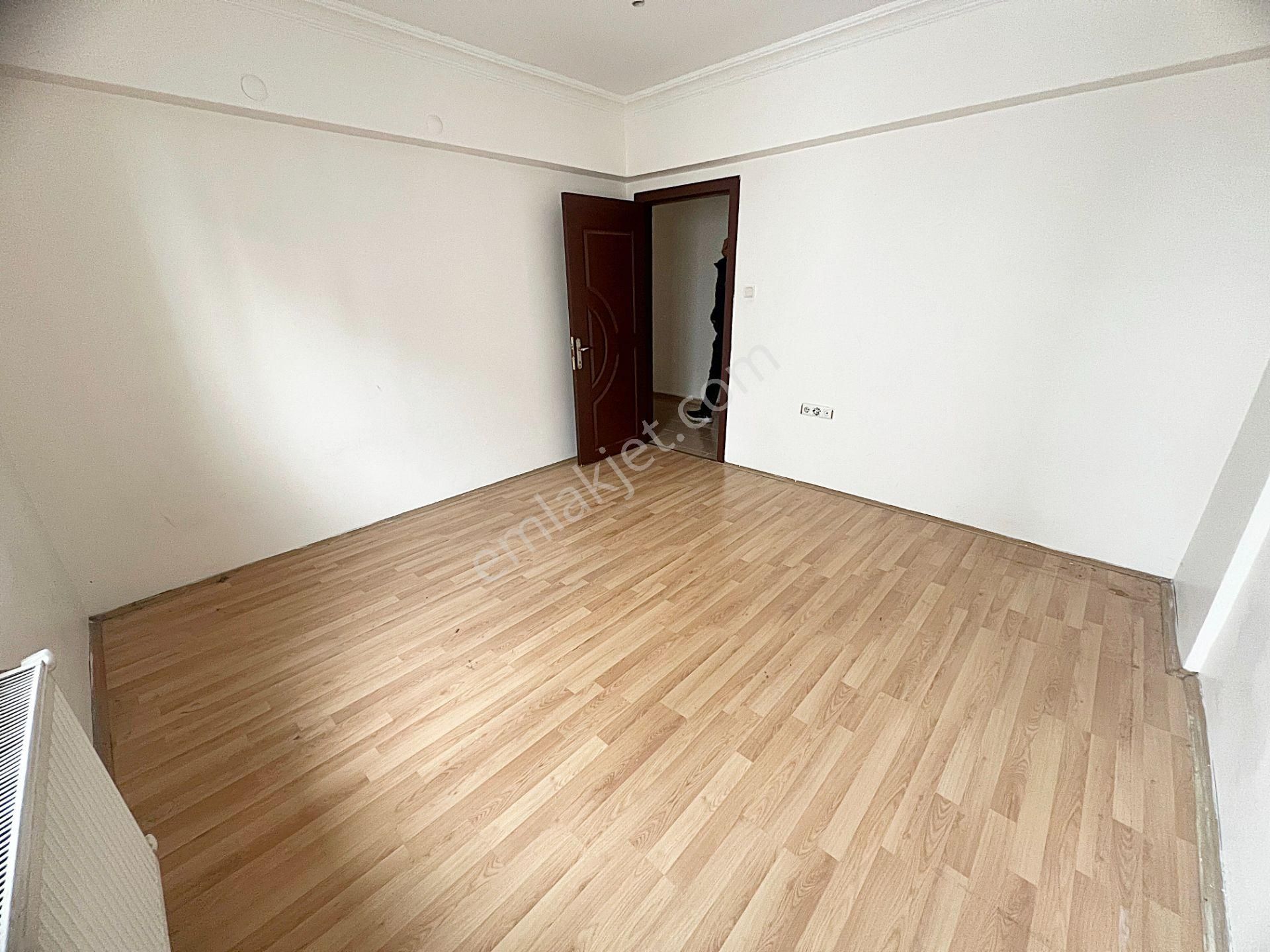 Çiğdemtepe Selim Cadde Üzerinde 3. Kat Muhteşem Lokasyon Kök Tapu İskanlı 3+1 - Görsel 23