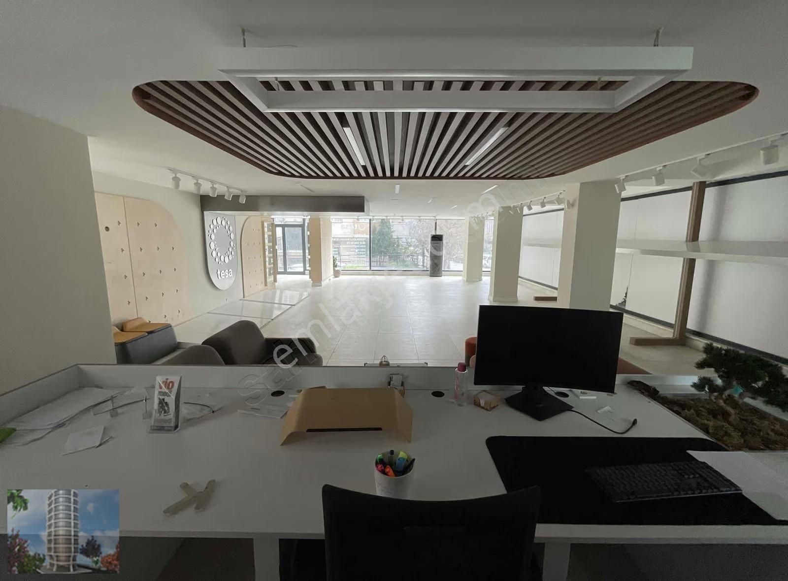 Memorial Hastanesinin Yanıbaşında E-5 Cephe 350m2 Geniş Dükkan - Görsel 16