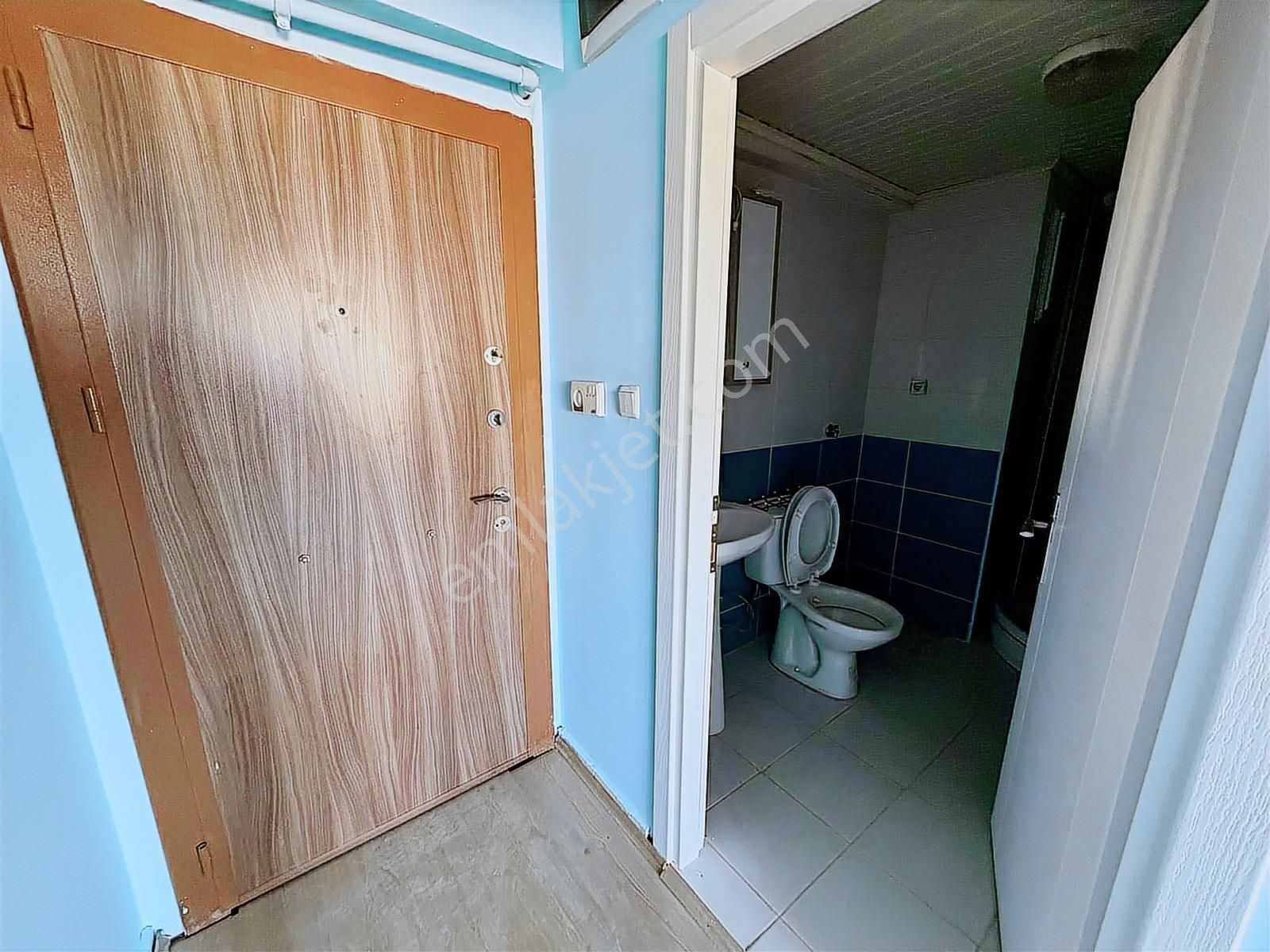 Çanakkale Kepez Cum. Mah. Boğaz Manzaralı Teraslı Kiralık 2+1 - Görsel 4