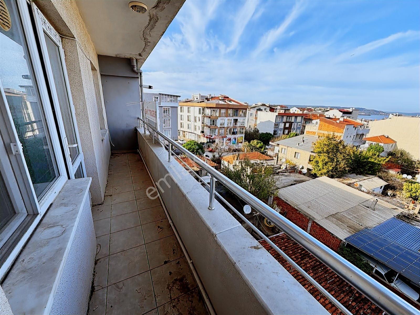 Çanakkale Kepez Cum. Mah. Boğaz Manzaralı Teraslı Kiralık 2+1 - Görsel 19