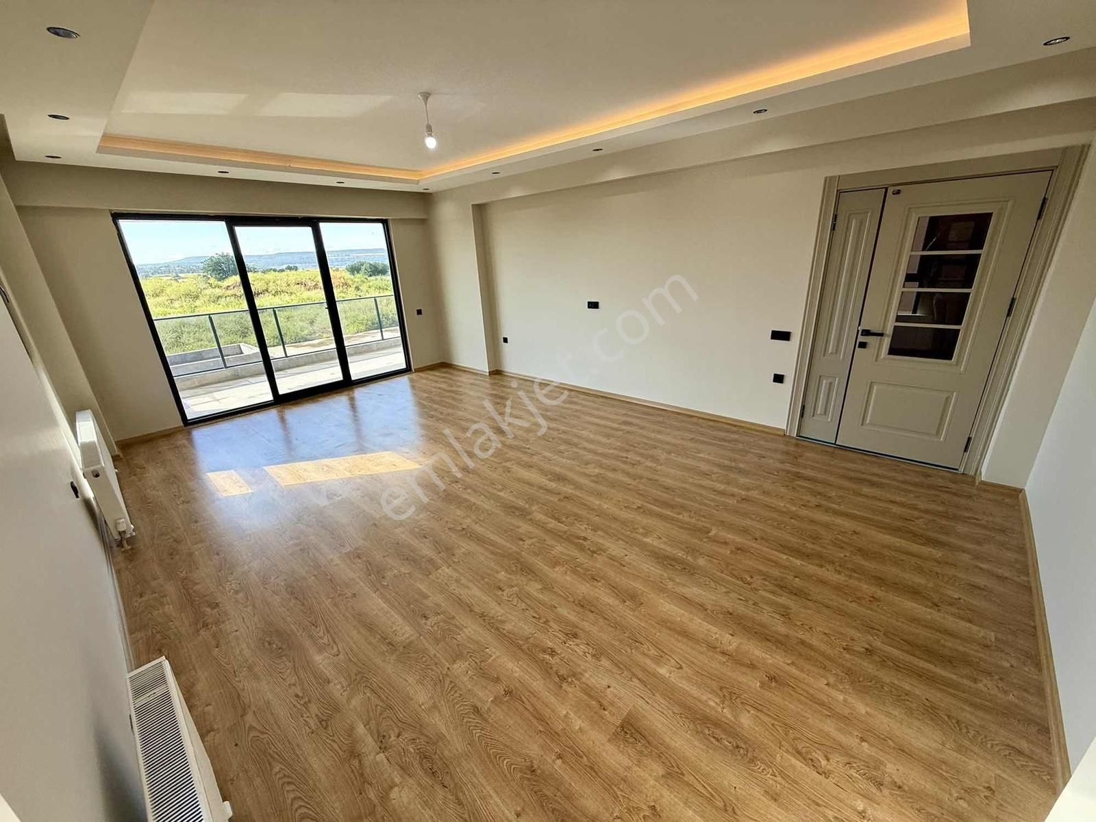 Çanakkale Karya Park Sitesinde Boğaz Manzaralı Satılık Daire - Görsel 25