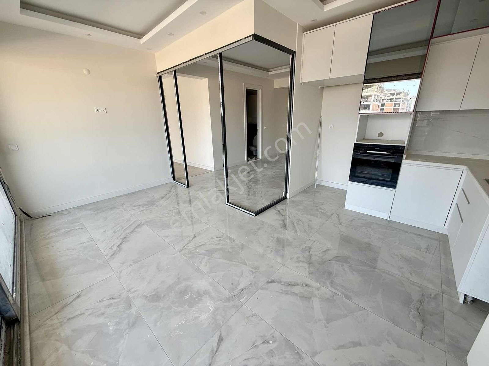 Çanakkale Esenler Prestijli Sitede Büyük 3+1 Satılık - Görsel 14