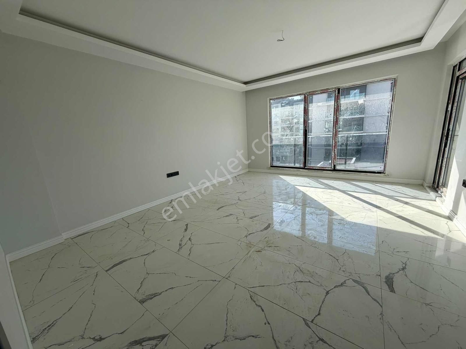 Çanakkale Yeni Barış Mah. Site İçi Satılık Sıfır 2+1 Daire - Görsel 13