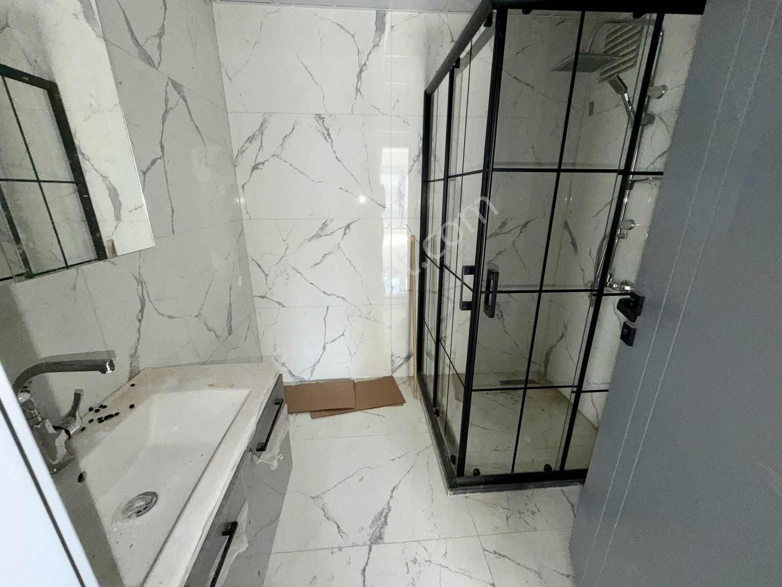 Çanakkale Yeni Barış Mah. Site İçi Satılık Sıfır 2+1 Daire - Görsel 19