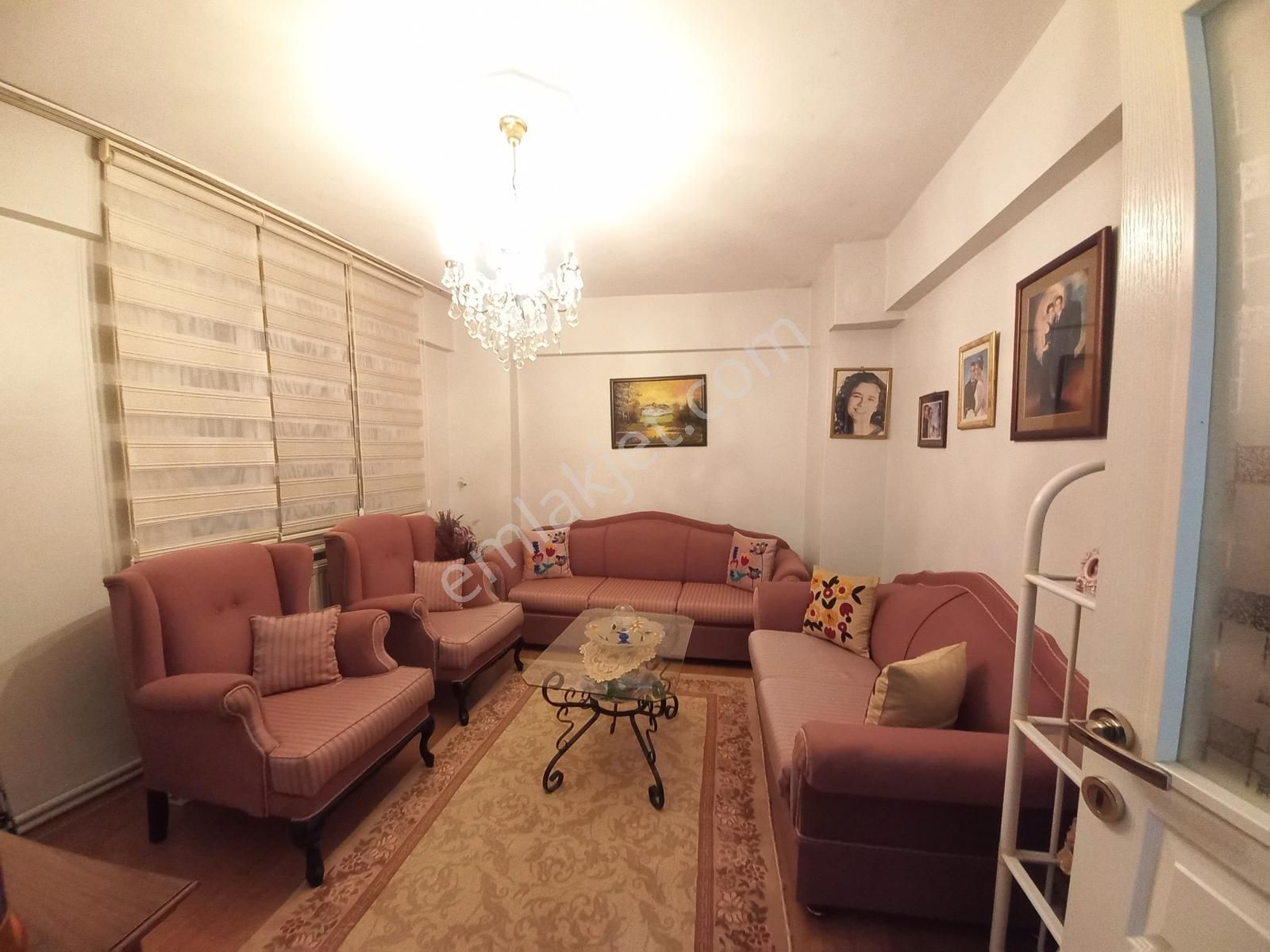 Şeref Emlak Otoparklı Satılık Daire 4.350.000 Tl - Görsel 13