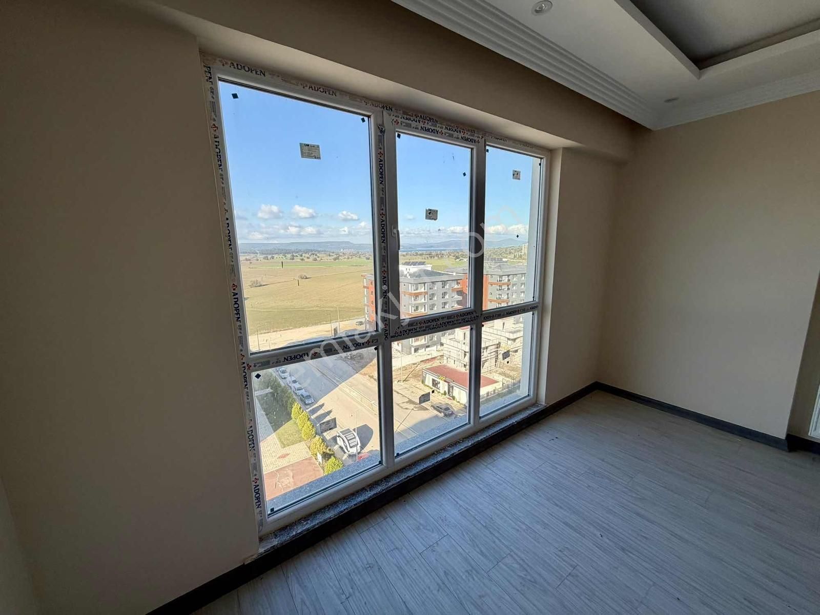 Esenlerde Deniz Boğaz Manzaralı 4+1 Dublex Daire - Görsel 30