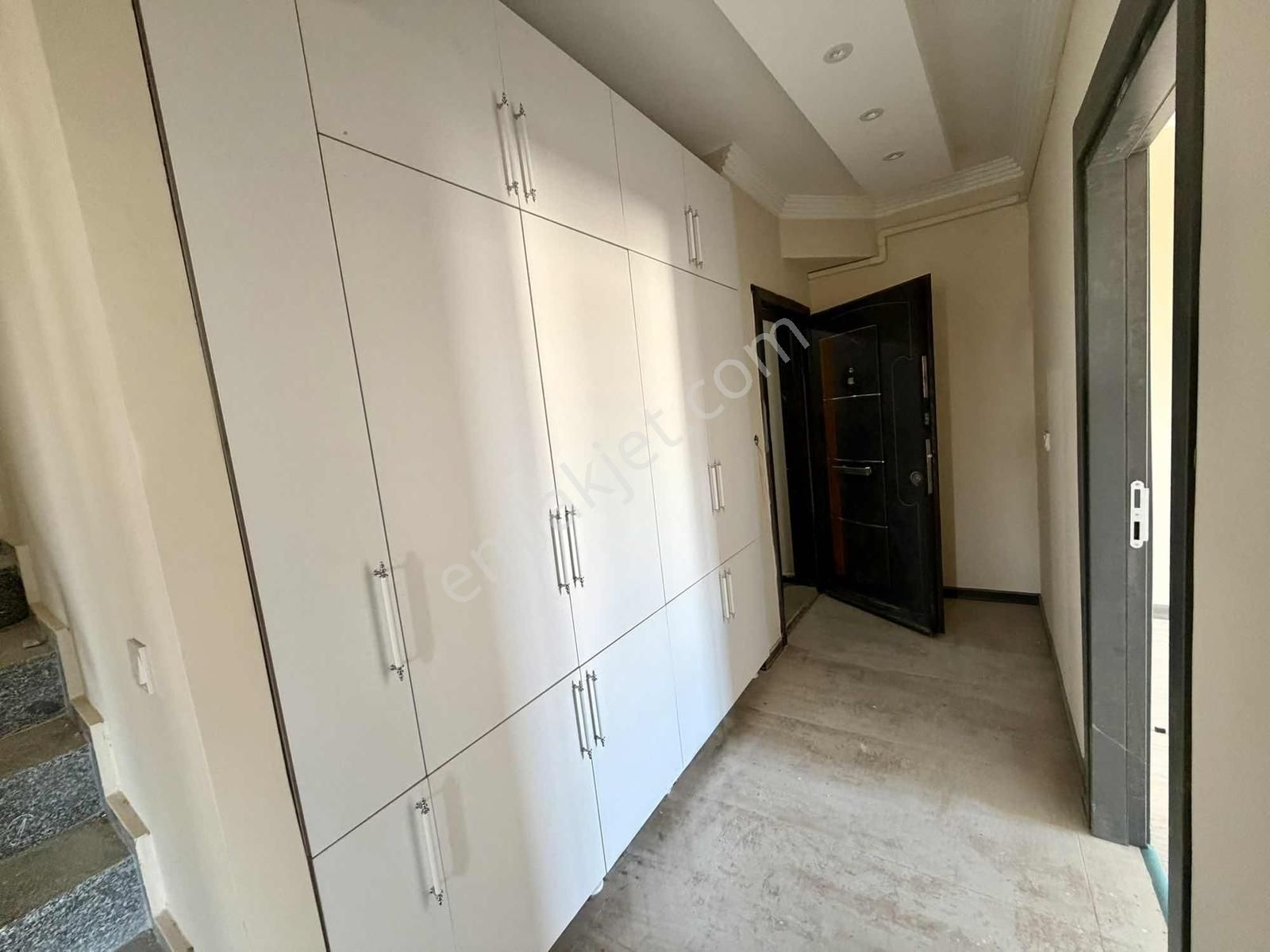 Esenlerde Deniz Boğaz Manzaralı 4+1 Dublex Daire - Görsel 19