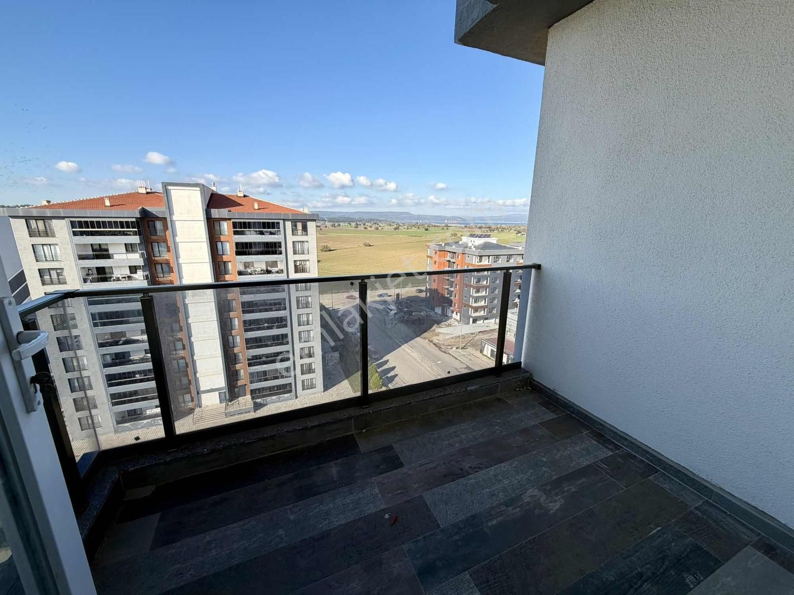 Esenlerde Deniz Boğaz Manzaralı 4+1 Dublex Daire - Görsel 2