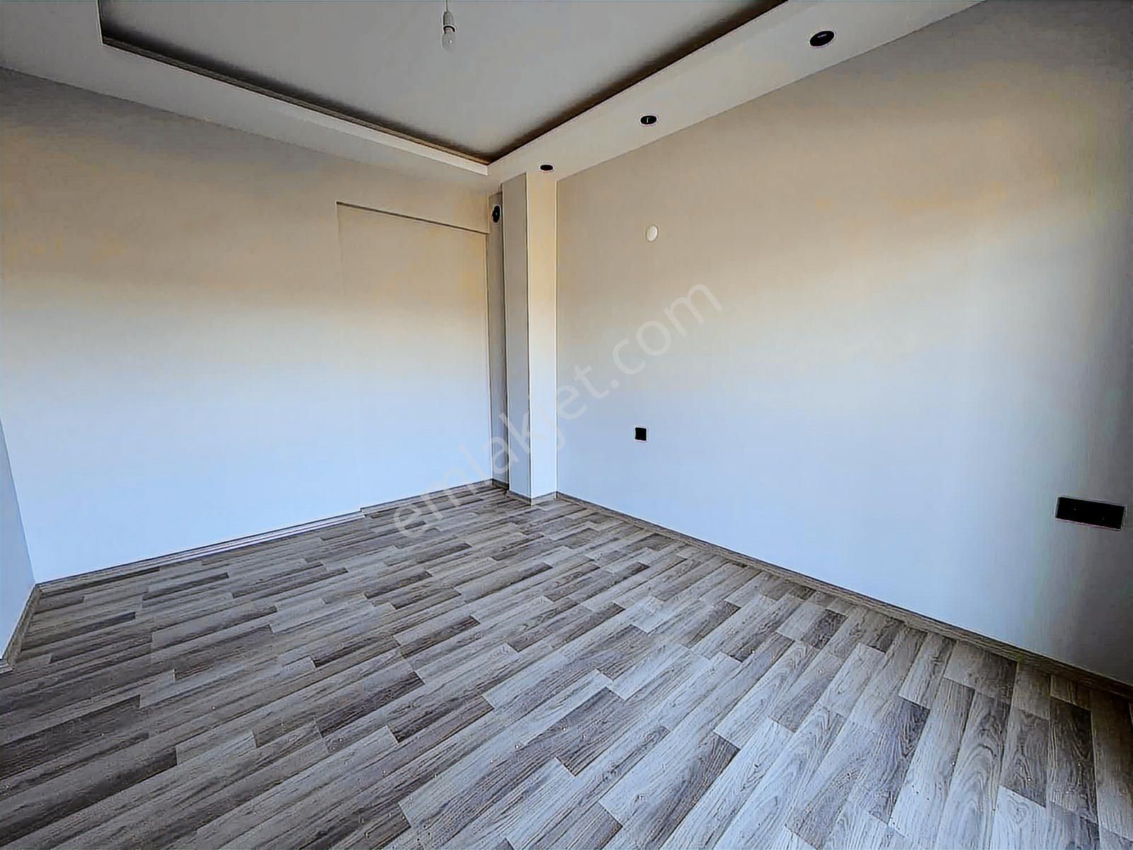 Çanakkale Esenler Site İçi Havuzlu Satılık Sıfır 2+1 Daire - Görsel 8