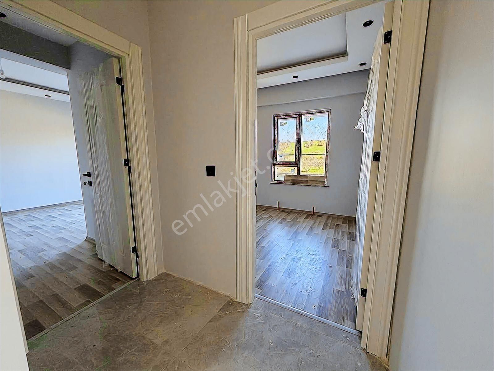 Çanakkale Esenler Site İçi Havuzlu Satılık Sıfır 2+1 Daire - Görsel 17