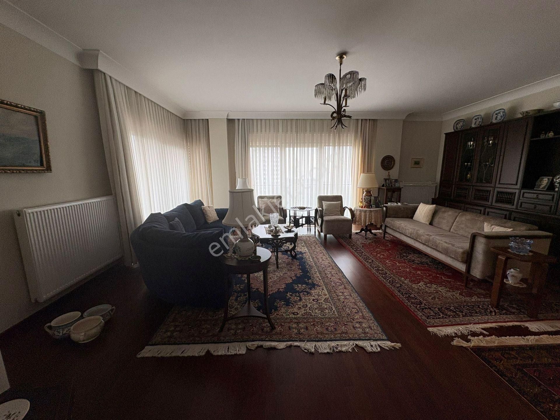 Kalamış'ta Deniz Ve Marina Manzaralı, Ara Kat Dubleks Daire - Görsel 10